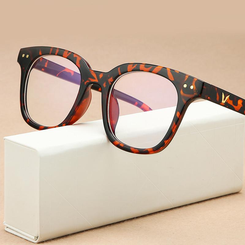 Classic Woman Glasses Frame Man Eyeglasses Frame Designer Glasses Fashion Retro Eyewear