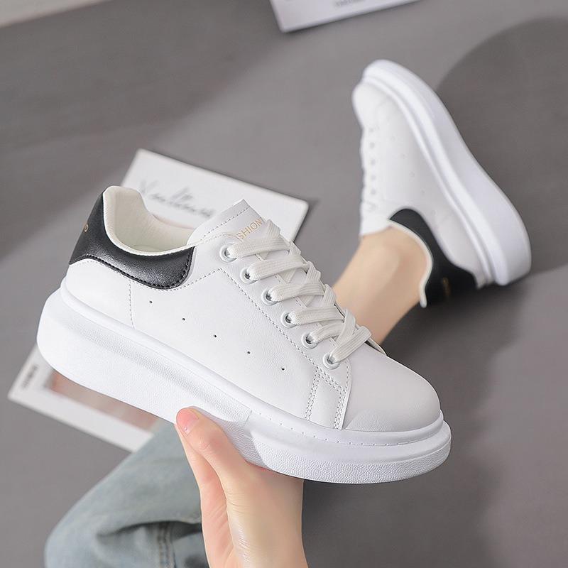 Little White Shoes New Fashion Versatile Casual Shoes Autumn and Winter Casual Board Shoes Platform Outdoor Lightweight Couple Shoes