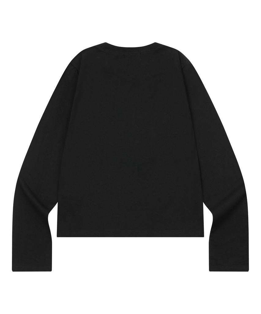MUCENT Area Metal Logo Heart Patch Long Sleeve Tee (2 Colors)