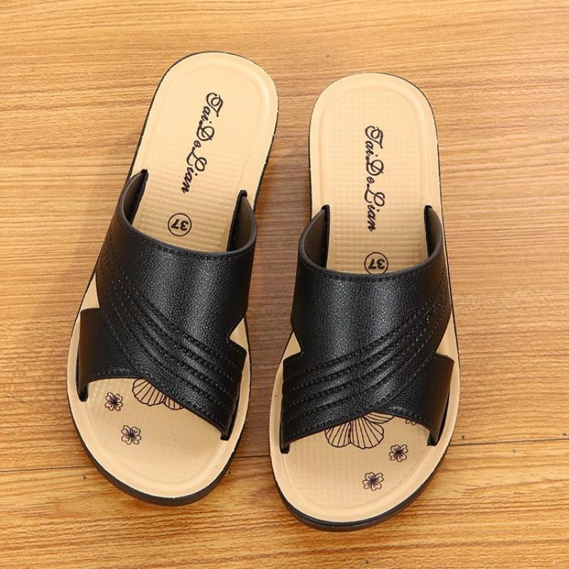 Fashion Open Toe Women's Slippers and Ladies Sandals Medium Heel Casual Shoes Slip-resistant Stylish On Offer Cheap Liquidation Slides