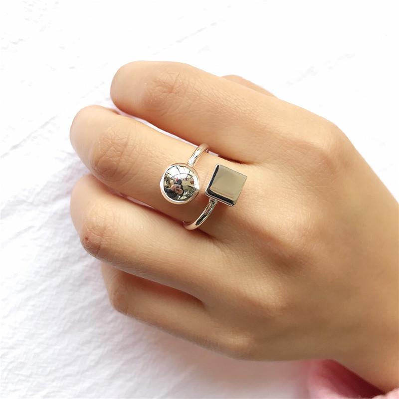 Fashionable 925 Silver Ring Adjustable Size Elegant Geometric Design For Women