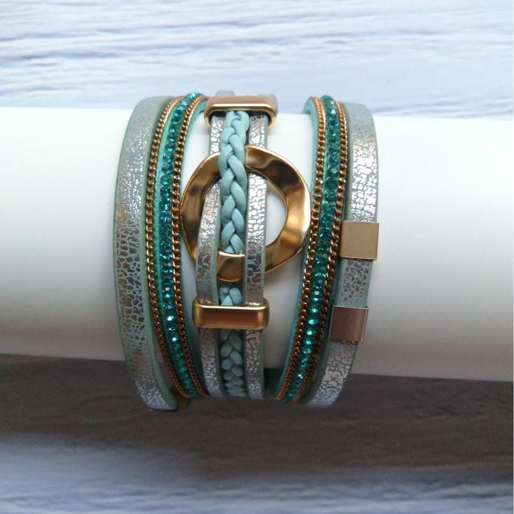 Bracciale da Donna in Ecopelle Stile Bohemien con Chiusura Magnetica