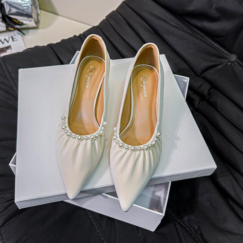 French pleated light mouth single shoes middle heel 2025 new spring and autumn women's shoes high sense pearl pointed high heels stiletto