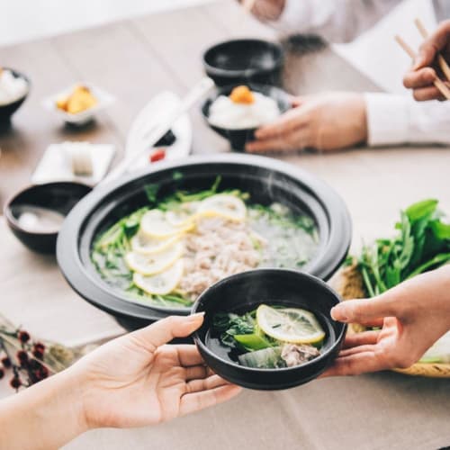 HARIO Earthen Pot No. 9 with Glass Lid 3000ml GDN-255-B Black