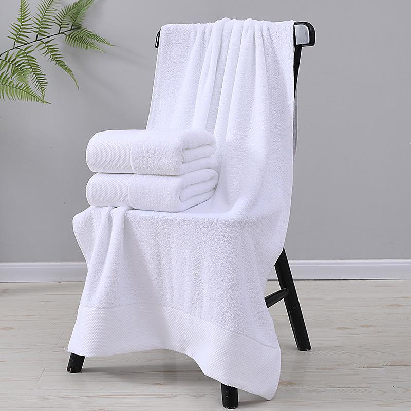 Enlarged Absorbent Pure Cotton White Bath Towel for Hotel & Spa