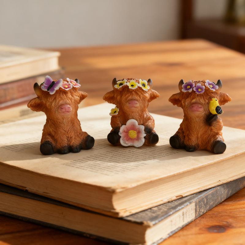Cross-border Outdoor Highland Cow Flower Pot - Resin Garden Courtyard Ornament Set