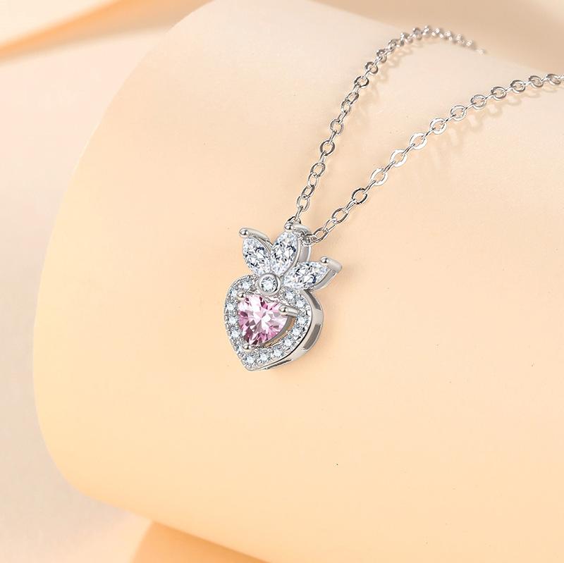 Dream Heart Necklace Light Luxury Exquisite Fashion Clavicle Chain Full of Diamonds Zircon Pendant Jewelry