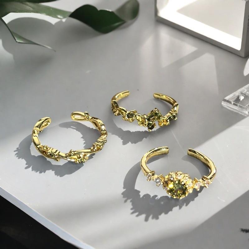 Court Style Retro Olive Green Zircon Colored Treasure Open Ring Ring Simple Light Luxury Niche Design Stacked Ring Woman