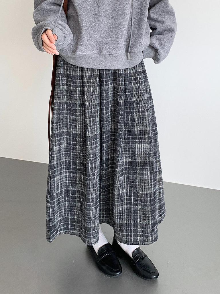 Ou Fan Retro Plaid Woolen Pleated A-line Skirt with Elastic Waist for Autumn/Winter