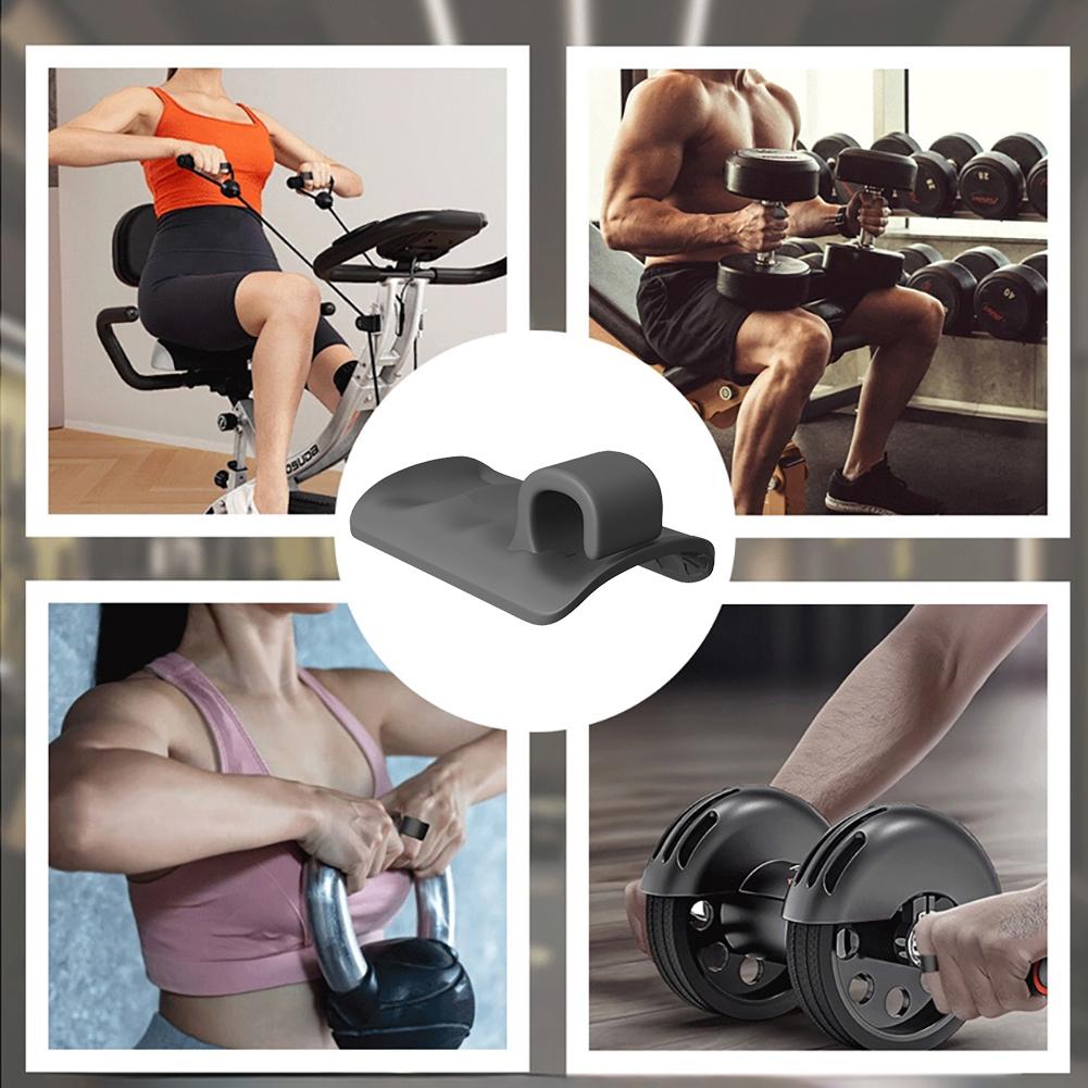 2Pcs Weight Lifting Gloves Silicone Gyms Grip Pads Ergonomic Fingerless Workout Grips Lightweight for Weightlifting Dumbbell