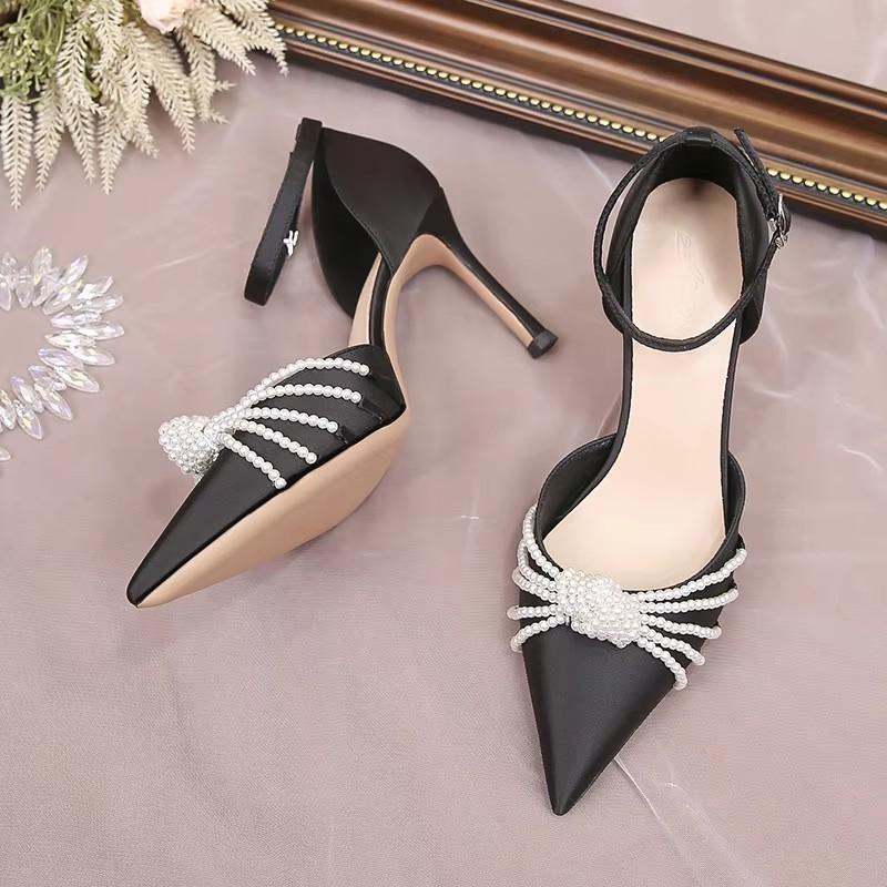 Fashion Wedding Shoes 2025 More Than Pearl Pointed Fine Heels With A Line Buckle High Heels Sexy Satin Single Shoe Women Pumpls