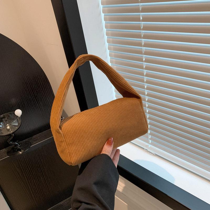 2025 autumn and winter new casual trend fashion retro corduroy solid color underarm shoulder baguette portable small square bag