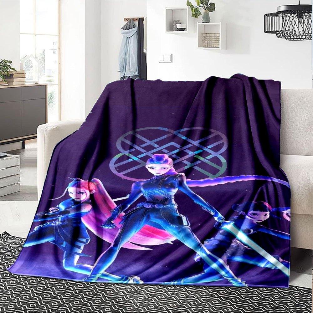 1pc Hunter X Kopo group Themed Flannel Blanket Suitable for Bed, Home Decor, Graduation Gifts, Easter, Back to School, Christmas, All Season Use