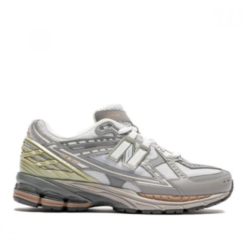 

New Balance Sneakers M1906nb US10