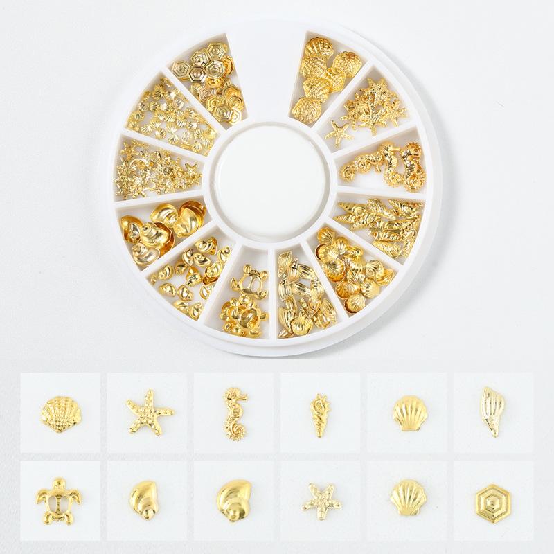 Goldener Schmuck Stern und Mond Nietendesign Wasseraufkleber Nagelsticker Nagelkunst Dekoration Hohle Legierung Nageldekoration