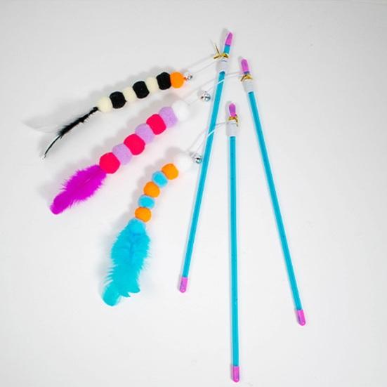 Yousheng Jucărie interactivă pentru pisici Coarda retractabilă Baghetă amuzantă pentru pisici Baghetă cu clopote Snur elastic pentru pisici Stick rezistent la mestecat