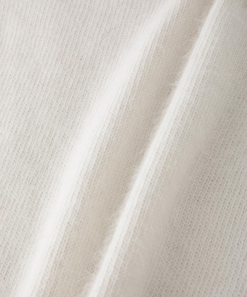 Sseomweeobeoteo Angora Half Knit - Ivory
