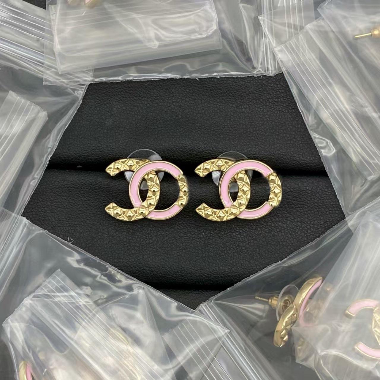 

Xiangjiejie 2025 Exquisite Silver Stud Earrings - Niche, High-Taste Design