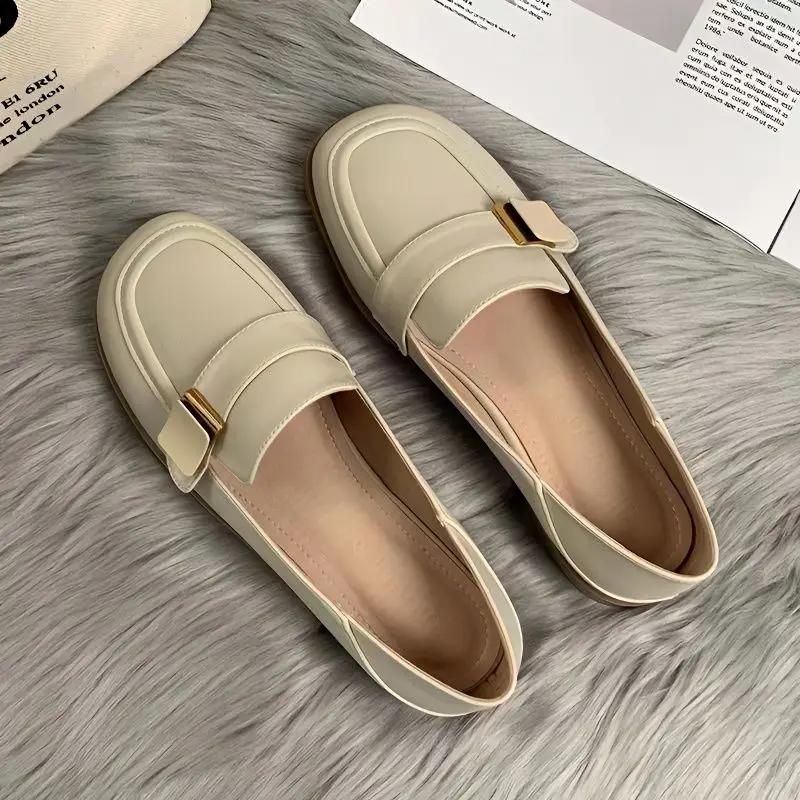Round Toe Loafers Beige Moccasins Flat Woman Footwear Luxury Leather Casual Flats Low Heel Elegant Office Shoes For Women Chic A