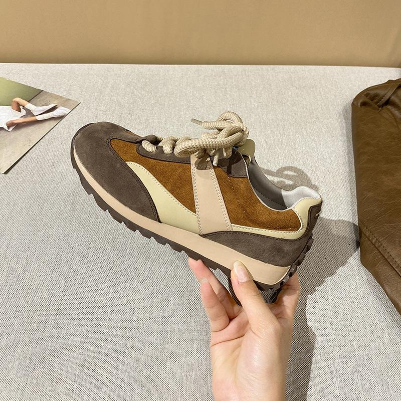 Large size women's shoes 41-43 German training shoes women's flat-bottomed Maillard style Forrest Gump shoes retro color matching sports and leisur