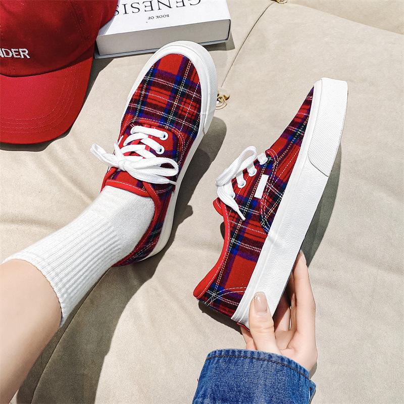 

Красные клетчатые парусиновые туфли женские корейская версия студенческие универсальные трендовые туфли ульцзан новый нишевый дизайн кеды 40 красный