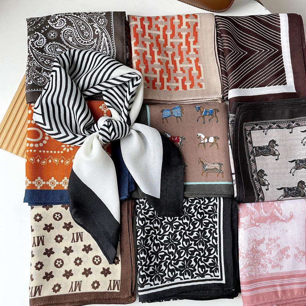 70Cm Retro Small Square Scarf Collection Autumn And Winter Silk Scarf Herringbone Scarf Neck Protection Multi-Purpose Binding Bag Retro Scarf