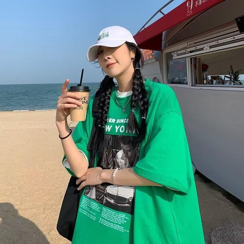 Férfi divatos betűs kerek nyakú nyomott mintás rövid ujjú póló nyárra INS laza hétköznapi felső