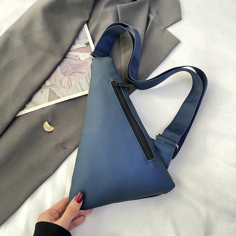 Trendige Marke Sport Brusttasche mit großer Kapazität, kleine Taschen für Herren und Damen 2025 neues leichtes Nylon-Dreieckstasche Umhängetasche