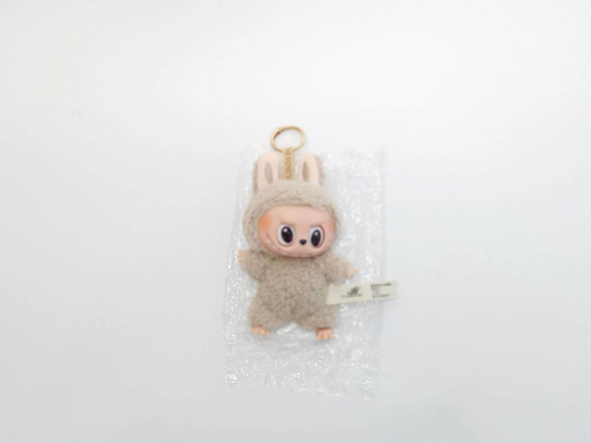 

Bubble Matt Big Teeth Rabbit Bubu Heartbeat Macaron Glue Series Trendy Toys Motherland Version One Generation Glue Face