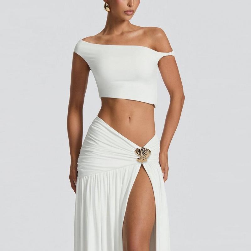 2025 Stylish European & American Women's One-Shoulder Crop Top and Slim-Fit Side Split Skirt Set