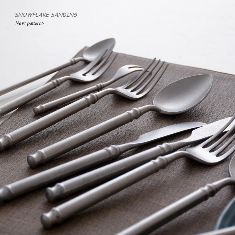 304 Edelstahl Ins Net Red Retro Messer und Gabel Besteckset, Westliches Essen Steakmesser und Löffel, Nordisches Besteckset