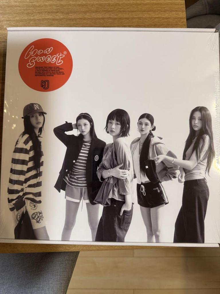 [USED] NewJeans HowSweet&BubbleGum all version