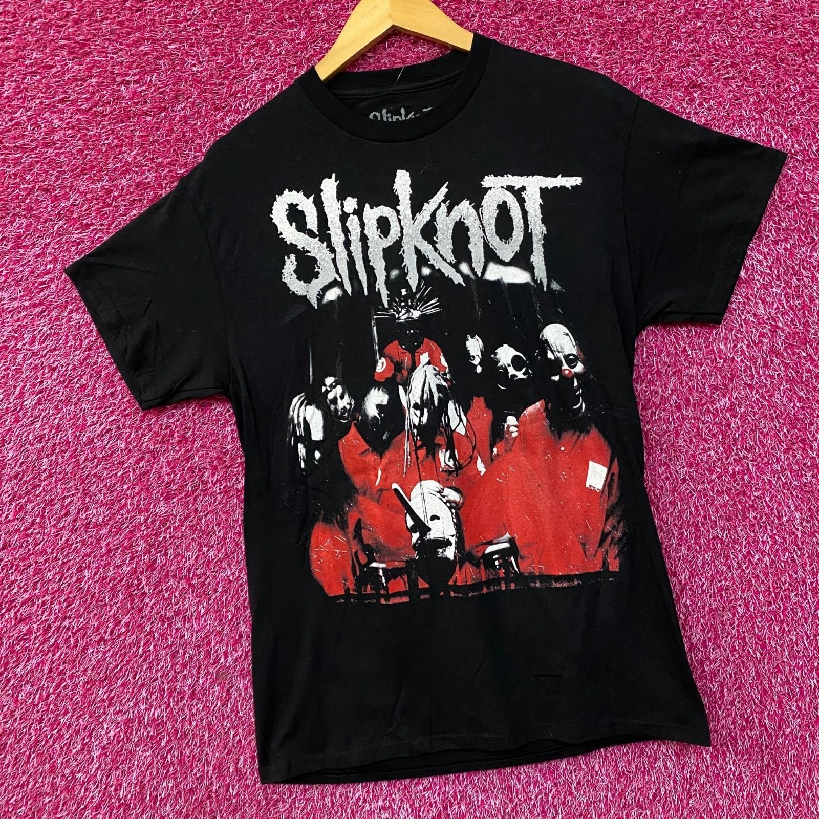 

Футболка з обкладинкою самоназваного альбому хеві-метал гурту Slipknot 4XL