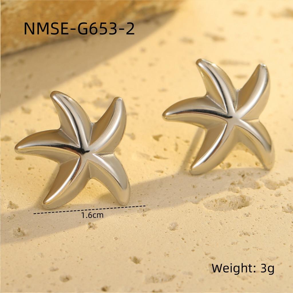 GEMCHIC Women's Minimalist Gold Starfish Stud Earrings 18K Plated Stainless Steel Ocean Beach Summer Jewelry