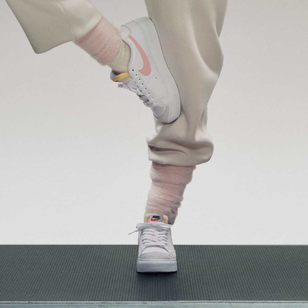 Nike Blazer Low Platform Pink Glaze (Women s) 42