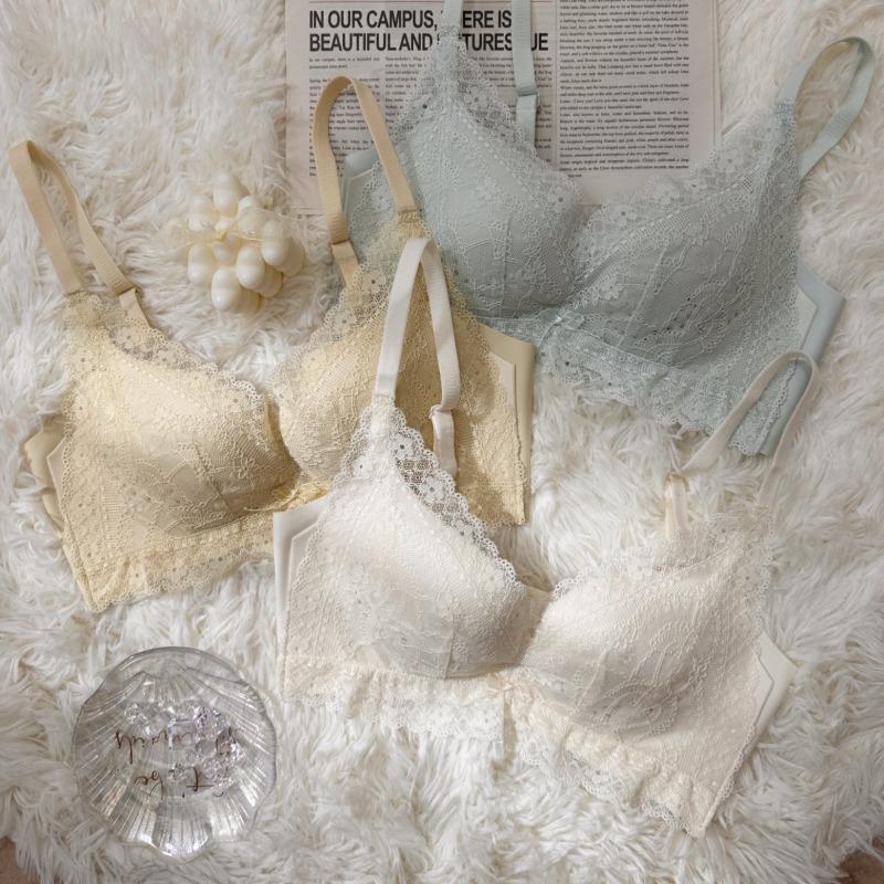 Underwear women's big breasts show small exquisite lace ultra-thin breathable hole cup gathered side closed no steel ring bra