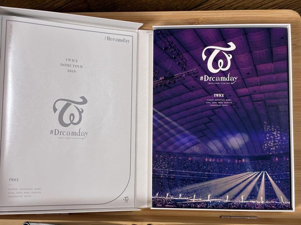 [USED] TWICE DOME TOUR 2019 Dreamday Blu-ray