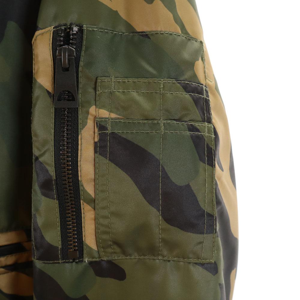 Guess Camouflage-Muster Schlagjacke S Khaki und andere Camouflage Herren Gebraucht