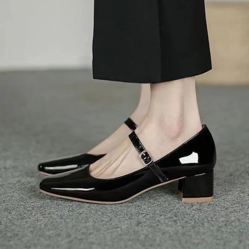 Mary's Shoes Women's Japanese Style Summer 2024 Red Patent Leather Square Head French Style Single Shoes One-piece Sole