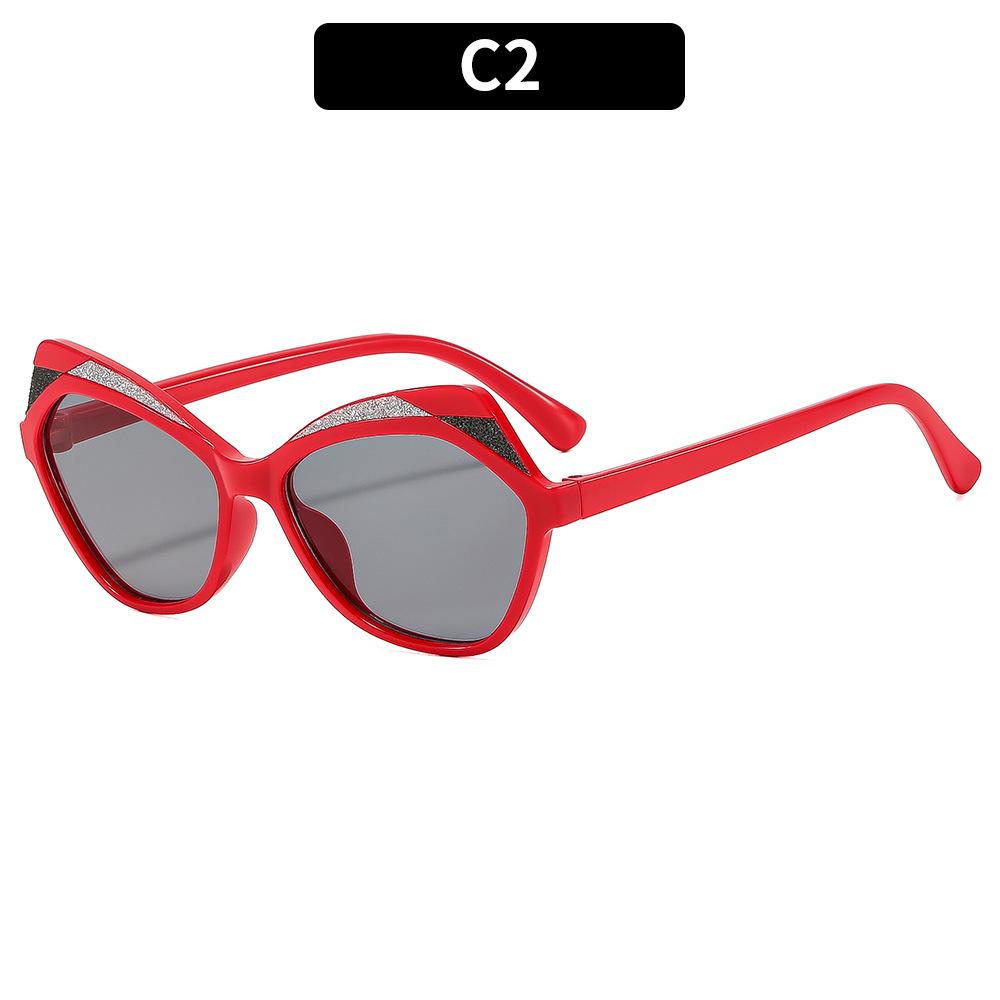 1pc Versatile Oversized Cat-eye Sunglasses for Children; Stylish Outdoor Sun-protection Shades for Little Ones.