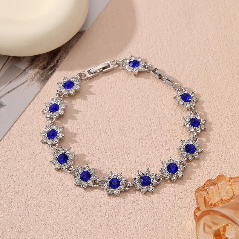 Popular Light Luxury Style Colored Diamond-encrusted Flower High-end Bracelet Adjustable Jewelry