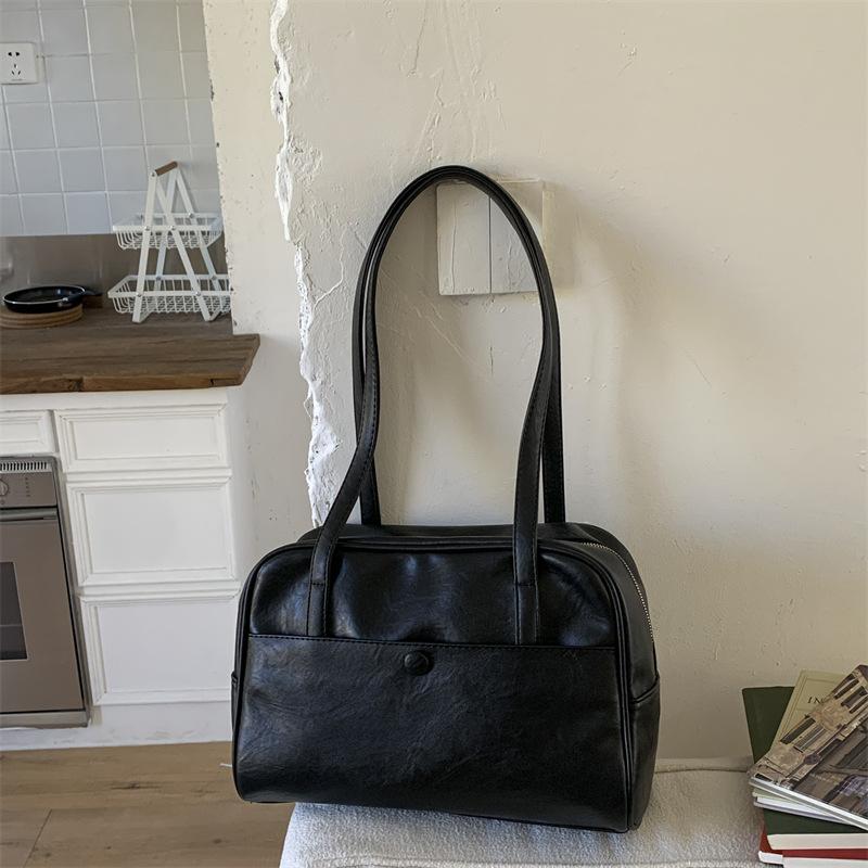 

Универсальная сумка женская большой вместимости новая осенне-зимняя ретро нишевая на одно плечо подмышку сумка-подушка для通勤