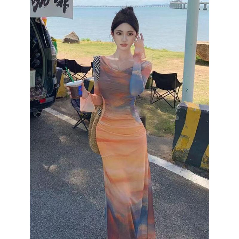 Sunset tiedye printed swinging collar dress, feminine temperament, slimfitting waist and thin holiday dress