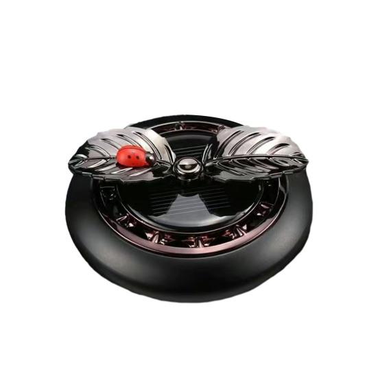 Auto-Aromatherapie, Blatt-Marienkäfer-Form, hochtemperaturbeständig, für den Innenraum, aromatischer Lufterfrischer, Auto-Klimaanlage, Entlüftungsclip, Auto-Armaturenbrett-Parfüm