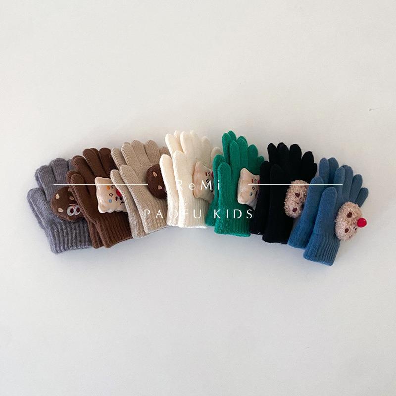 - Year-old Children's Gloves Winter New Cartoon Warm Knitted Five-finger Gloves Boys and Girls Gloves Tide