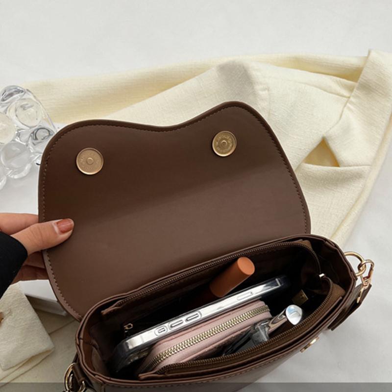 Fashi Small PU Leather Saddle Armpit Bags for Women Vintage Designer Shoulder Crossbody Bag Small Flap Purse and Handbags