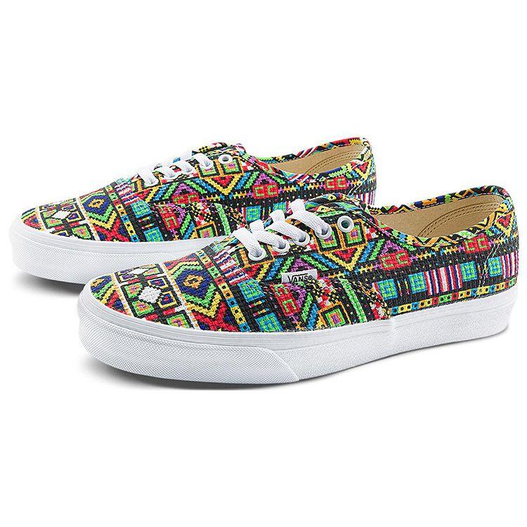 Vans CLOTTEE X Authentic Pixelated Universe - Multi-Color Unisex Sneakers True-White VN000EE36GL