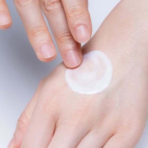 Kose Suncut Perfect Uv Milk Spf50+ Pa++++ Uv Water Resistant 50ml Sunscreen