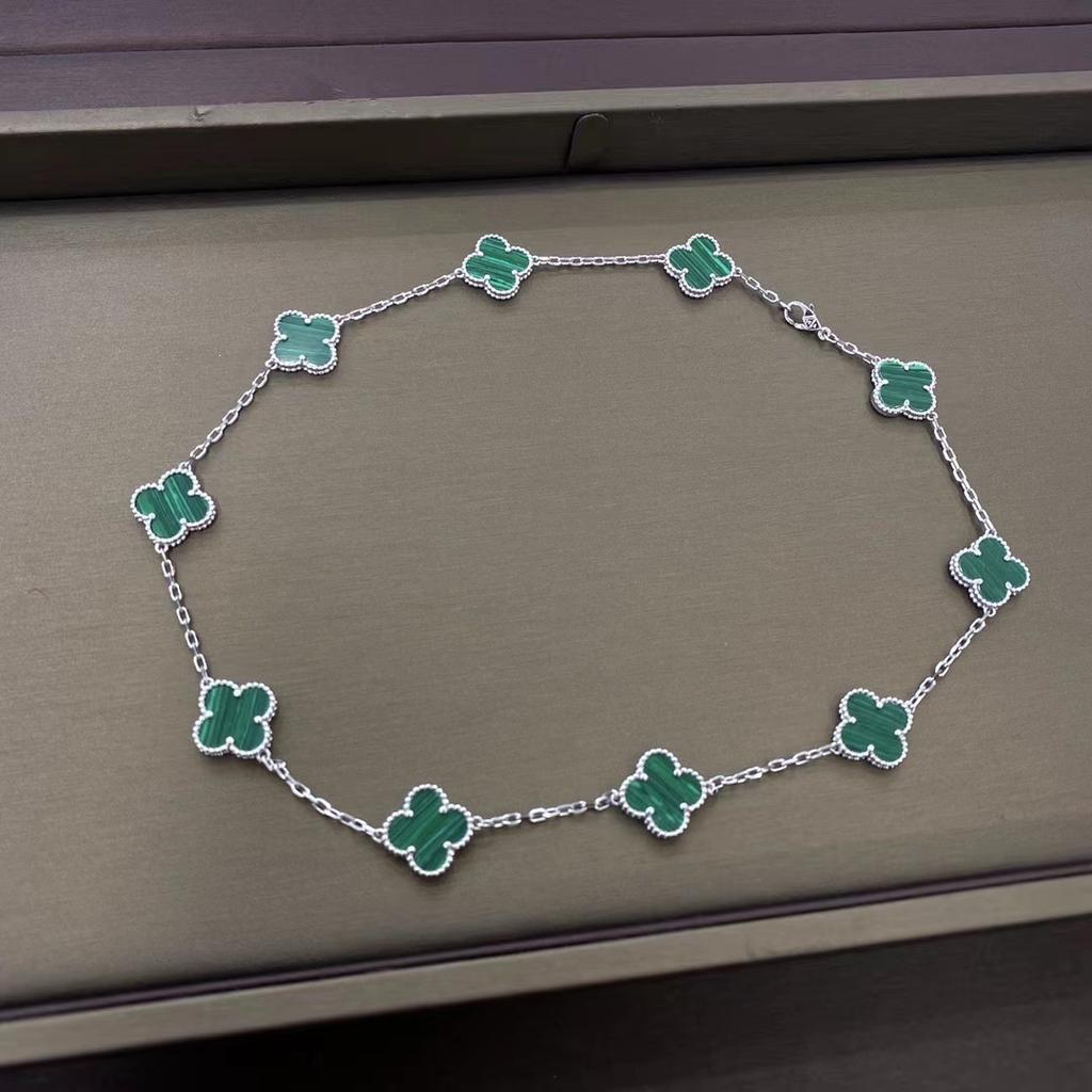 Ten Flower Necklace, Four-leaf Clover White Fritillary Agate Rose Gold 10 Flower Collarbone Chain