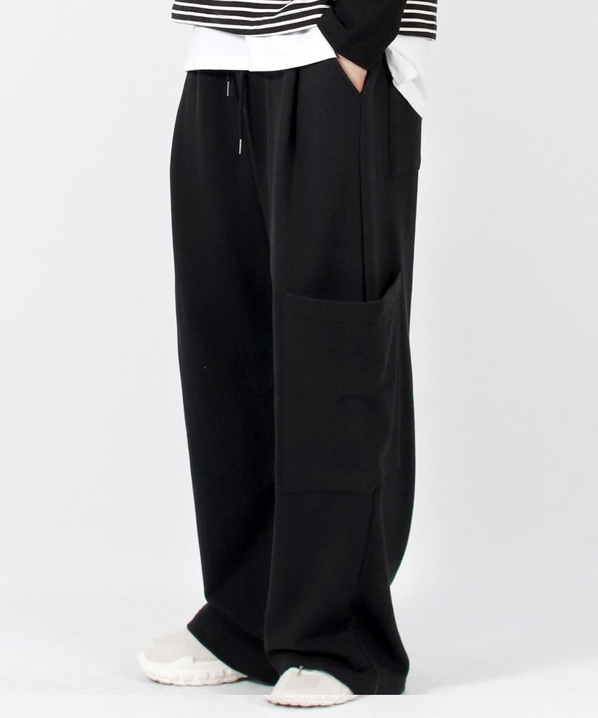 Deumakeu M Side Pocket Wide One-Tuck Real Street Sweat Pants Black